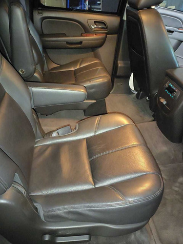 Imagen 3 de 12 de Chevrolet Suburban G Piel Aa Dvd Qc 4x4 At 2012