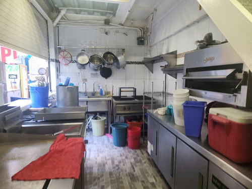 Vendo Local Cocina Plaza Soledad