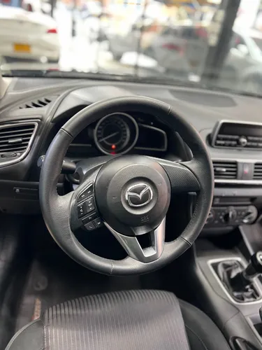 Mazda 3 2.0 Prime