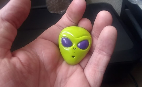 C-p Inc China Plastic Green Alien Face Toy Ring 4.5 Size