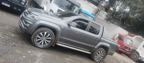 Volkswagen Amarok 3.0 Highline Extreme Cab. Dupla V6 4x4 Aut. 4p