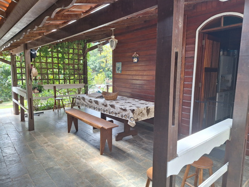 Moradia/lazer/locação/ Airbnb /próximo S P