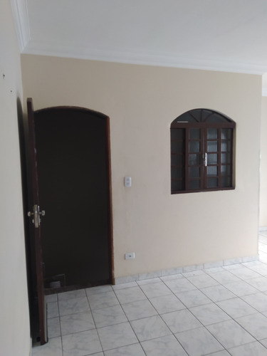 Vendo Lindo Sobrado,com 03 Dorm.