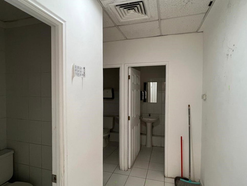 Arriendo Oficina 225 M2 Av. Pdte Kennedy Mall Parque Arauco