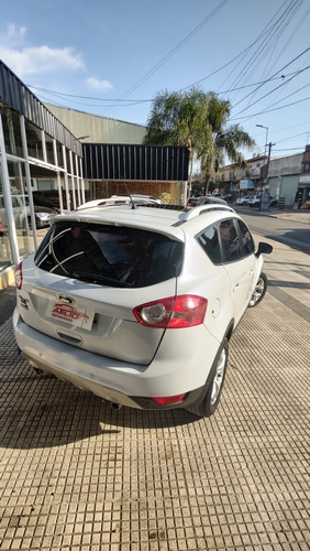 Imagen 6 de 17 de Ford Kuga 2012 2.5 Titanium At 4x4 L (ku05)
