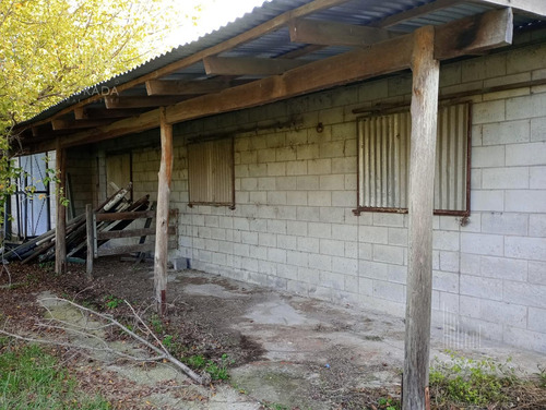 Venta Galpón En Parada Robles