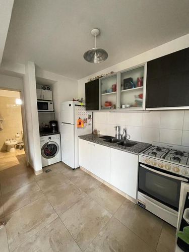 Imagen 7 de 16 de Departamento - Castelar Sur