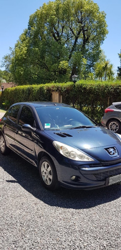 Peugeot 207 1.4 Sedan Allure 75cv