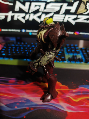 Ben 10 Hyperalen Vilgax (Reacondicionado)
