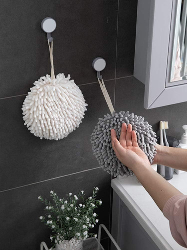 A 2 Piece Plush Ball Towel Bath Towel Set Bathroom Towels
