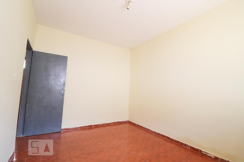 Casa Para Aluguel - Santa Genoveva, 2 Quartos, 80 - 893317664