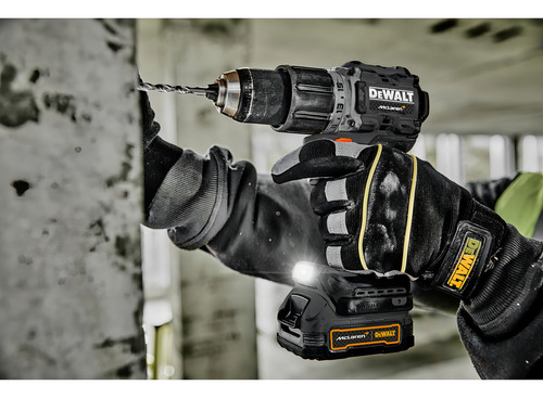 Kit 20v Taladro Percutor+ Ator Impac Dewalt X Mclaren F1team Color Negro