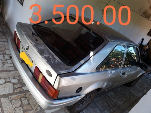 Imagem 1 de 4 de Ford Escort Hobby