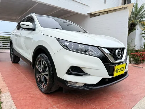 Nissan Qashqai 2.0 Advance 142 hp