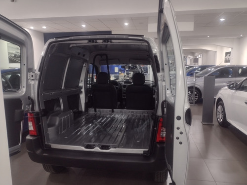 Peugeot Partner Furgon 1.6 Nafta