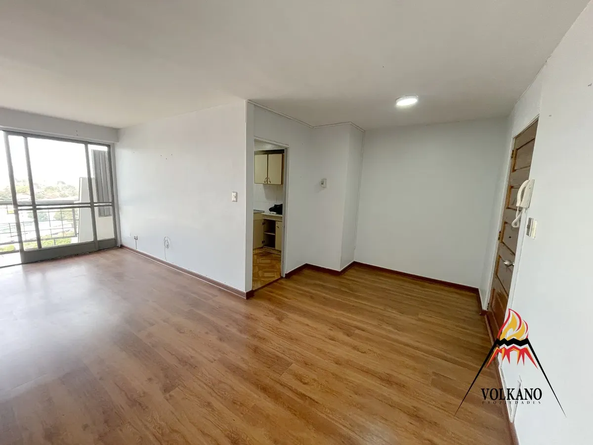 Imagen 4 de 18 de Se Vende Amplio Departamento 3d+2b+1est Vista Privilegiada