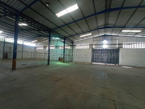 Vgalpon En Venta En La Floresta Guacara Mm Carabobo Listo Para Emprender Cuenta Con Planta Electrica Y Tanque Subterraneo