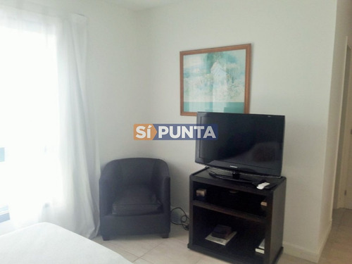 Imagen 8 de 17 de Apartamento En Venta, Frente Al Mar