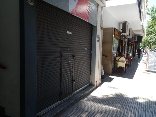 Imagen 3 de 16 de Local Sobre Juncal Esq. Cnel Diaz