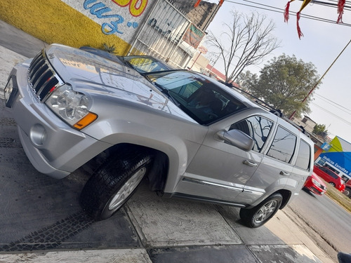 Imagen 2 de 15 de Jeep Grand Cherokee 3.7 Laredo V6 65° Aniversario 4x2 Mt