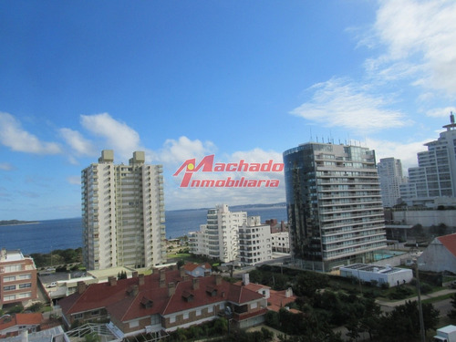 Apartamento En Punta Del Este, Mansa- Ref: 6392