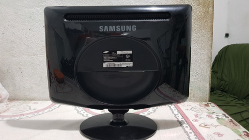Cpu Positivo - Monitor Samsung + Teclado E Mouse Ps2
