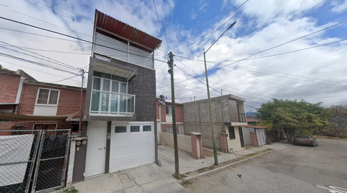 Sk09 Remate Bancario Casa En C. Nardo 4111, Bella Vista, Tehuacán