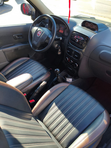 Fiat Strada 1.8 16v Adventure Cab. Dupla Flex 2p