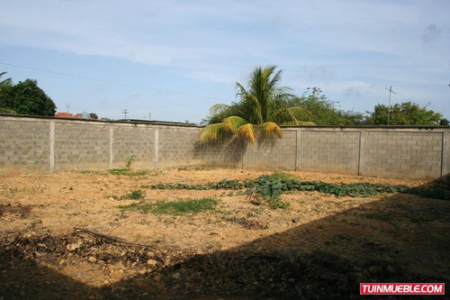 Imagen 3 de 12 de Terreno En Venta En Tucacas, Via Las Lapas.