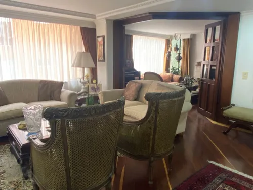 Apartamento En Venta En El Chicó. Cod V10295