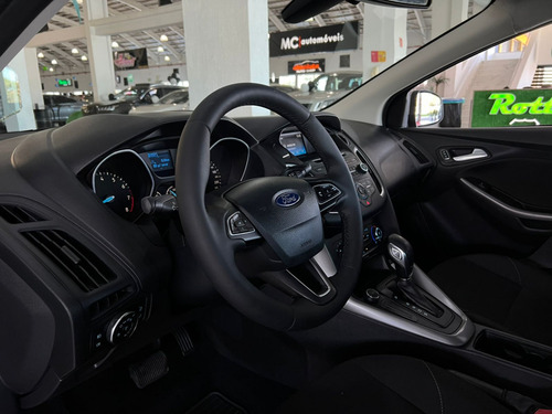 Ford Focus 2.0 SE FASTBACK 16V FLEX 4P POWERSHIFT