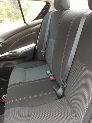 Imagen 6 de 11 de Nissan Versa 2017 1.6 Advance At