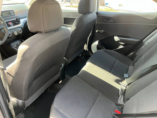Imagem 6 de 15 de Hyundai Hb20 1.0 12v Flex Sense Manual