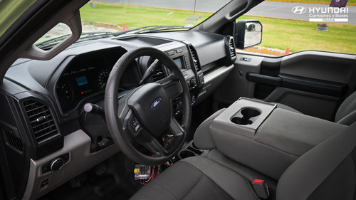 Ford F-150 5.0l Doble Cabina V8 4x4 At