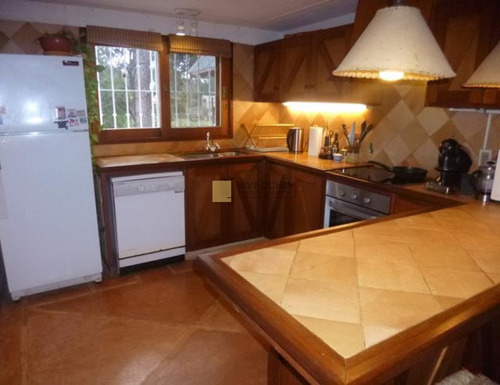 Imagen 17 de 30 de Venta De Casa De 4 Dormitorios En Pinares