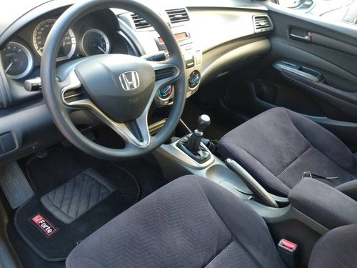 Imagem 9 de 14 de Honda City Lx 1.5 Flex 2013 Completo, Manual
