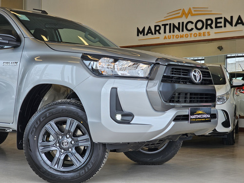 Toyota Hilux Pick-up 2.8 Cd Sr 204cv 4x4 At