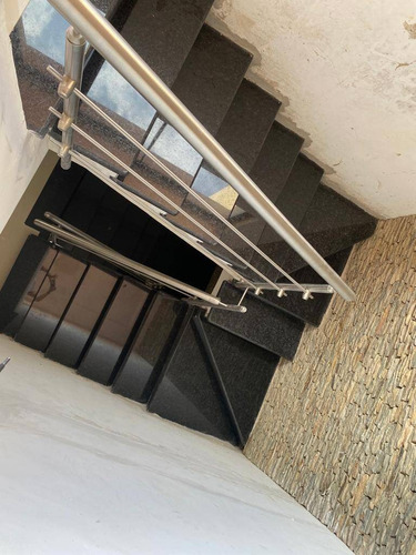 Imagen 10 de 14 de 157068 Yackeline Tovar 0414-5831984 Venta Townhouse Lomas Alto