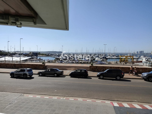 Venta Apartamento 4 Dormitorios, Puerto-peninsula, Punta Del Este- Ref: 1589