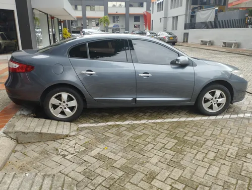 Renault Fluence 2.0 Privilege