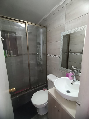 Casa En Venta De 2 Dorm 1 Baño 1 Est En San Pedro De La Paz