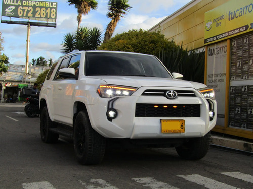 Toyota 4Runner 4.0 Sr5 Fl 7psj