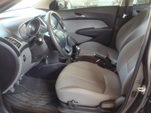 Imagem 11 de 12 de Hyundai Hb20s 14/15 Mt 112 Km