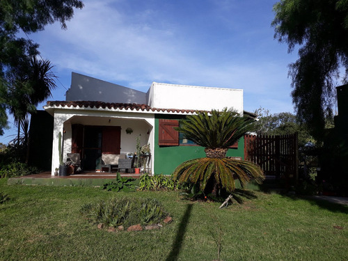 Chacra Ecológica De 4 Hectáreas Con 2 Casas, Arroyo Y Parque