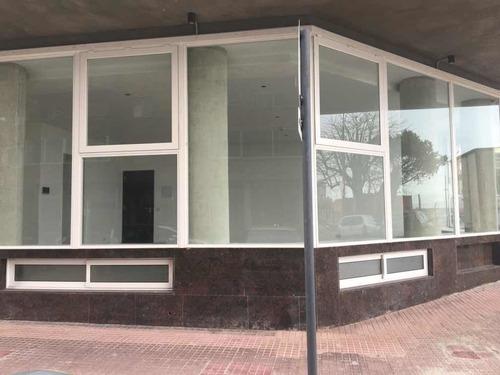 Florida Y Rambla 100 M2 Estrena Edificio 80 Aptos. 2 Baños