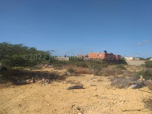 Imagen 2 de 5 de Parcela De Terreno En Venta De Gran Amplitud Ubicada En La Puerta Maraven, Punto Fijo