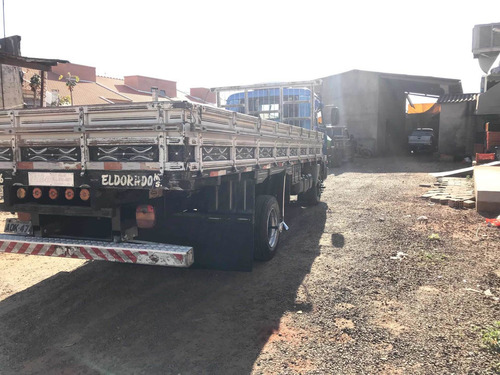 Imagem 8 de 11 de Volkswagen Delivery 8-150