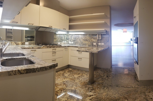 Imagen 13 de 15 de Hermoso Departamento Con Terraza A La Venta O Renta En Polan