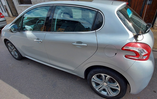 Peugeot 208 1ra Mano