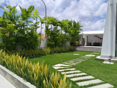 Casa En Venta En Los Samanes